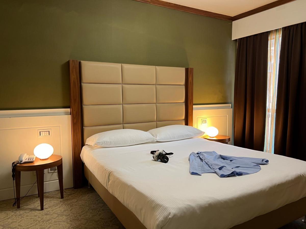 Hotel Abruzzi Терамо Екстер'єр фото