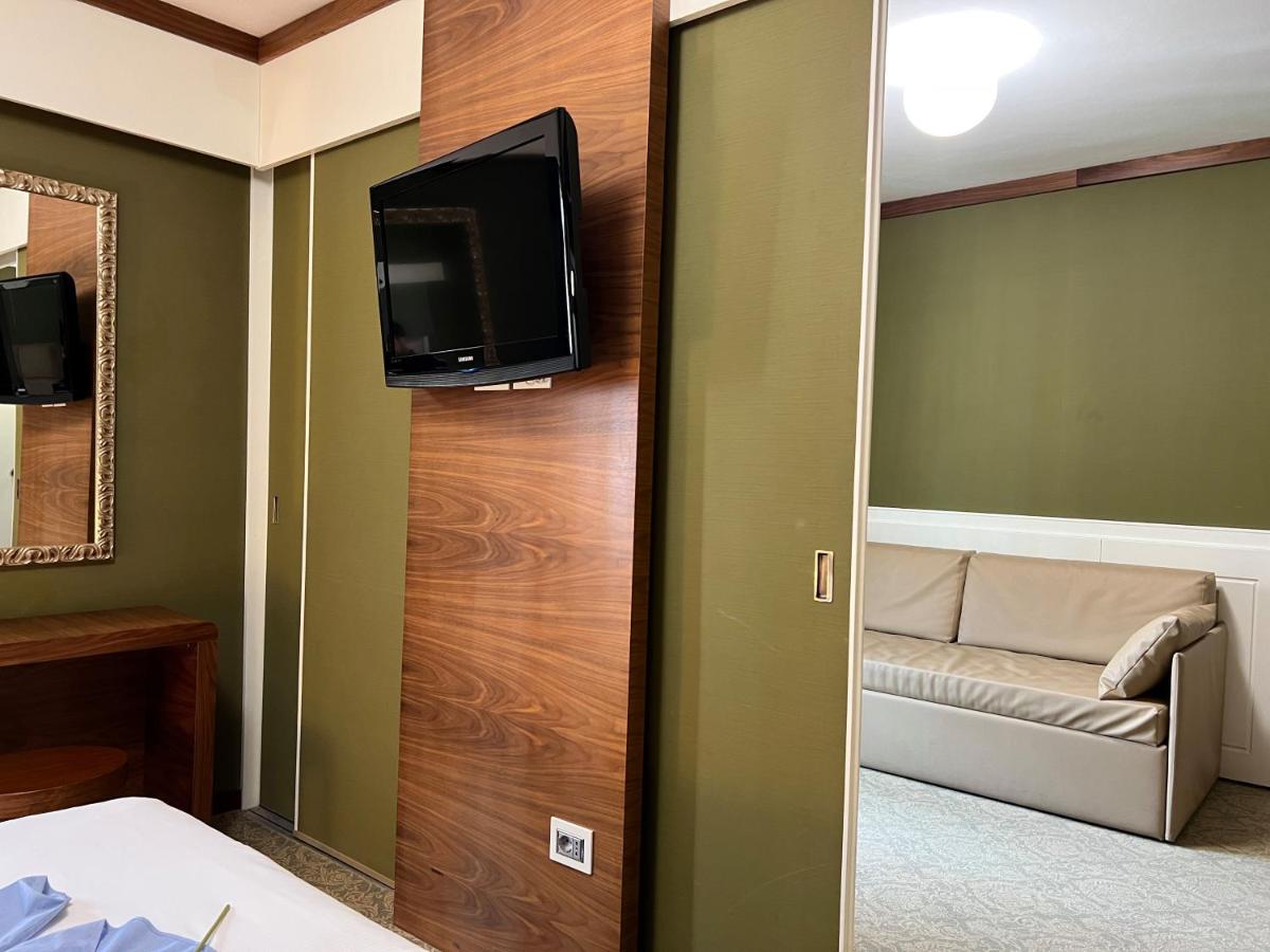 Hotel Abruzzi Терамо Екстер'єр фото