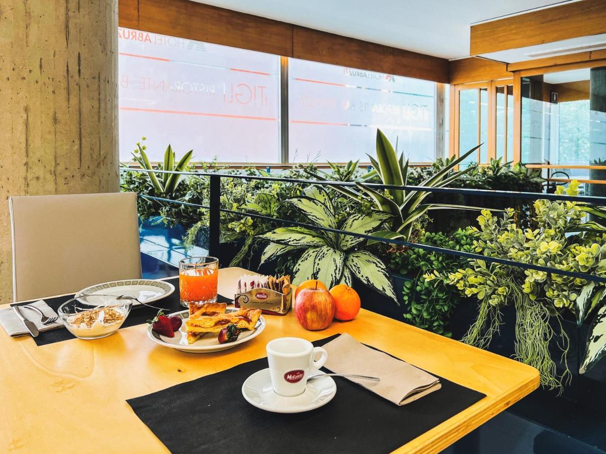 Hotel Abruzzi Терамо Екстер'єр фото
