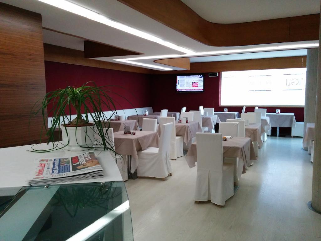 Hotel Abruzzi Терамо Екстер'єр фото